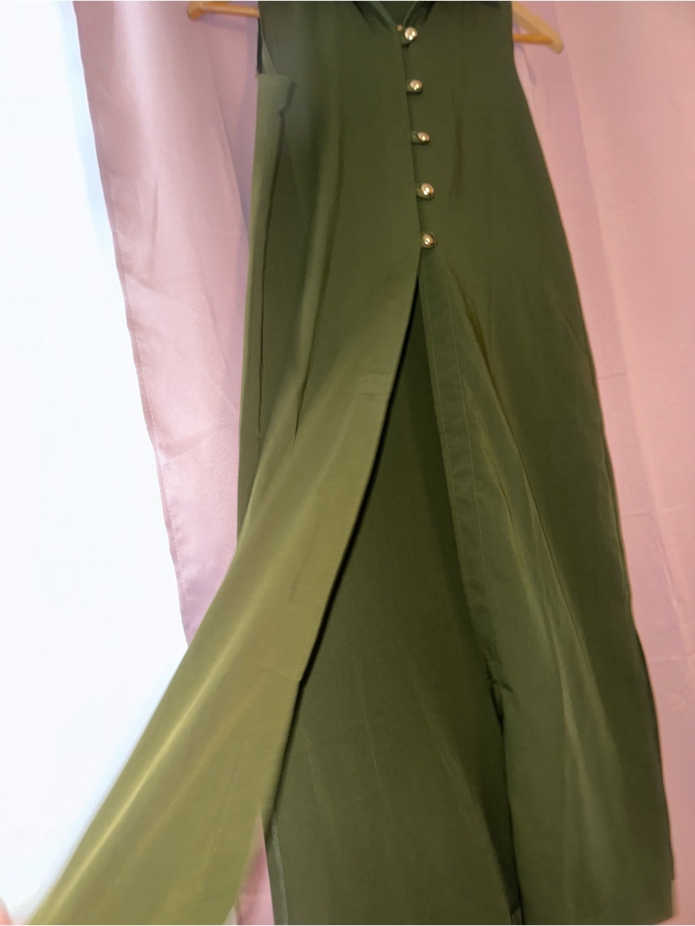 Sleeveless Olive Button-Front Blouse by